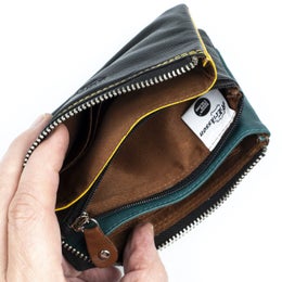 A. Eriksson Oy, H&ouml;gsar Hope | Nahkalompakko/pussukka, musta mix