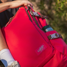 Cabin Zero | ADV PRO 42L, Matkareppu 55cm | Miami magenta