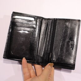 NABO RFID-lompakko keskikokoinen | NK-181 musta