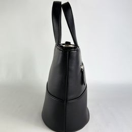 Pigeon Collection | K&auml;silaukku (sis. pitk&auml;n olkahihnan) | 42474 musta