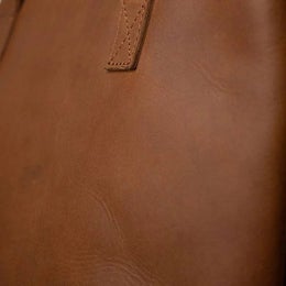 The Chesterfield Brand,  Nancy - Nahkainen pikkulaukku, konjakki