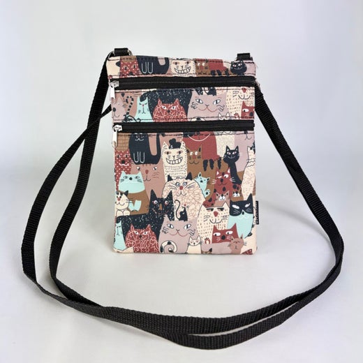 Baxxini | Kankainen k&auml;nnykk&auml;laukku M, kissat