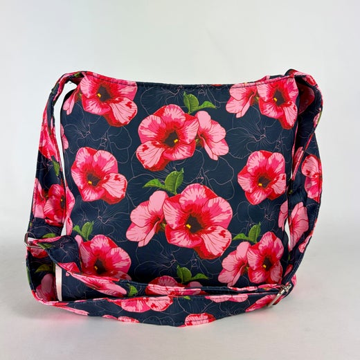 Baxxini kankainen olkalaukku / kassi | 5654,  pinkit kukat