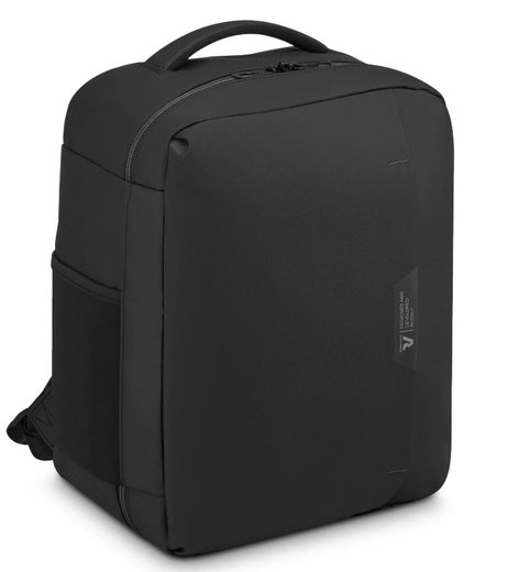 Roncato Wanderline | Vedenpit&auml;v&auml; 40x30x20cm matkareppu | Musta